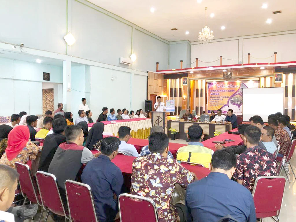 Pengembangan SDM Pariwisata Kabupaten Indragiri Hilir Melalui Kegiatan Pelatihan Pemandu Wisata Budaya (Sejarah)